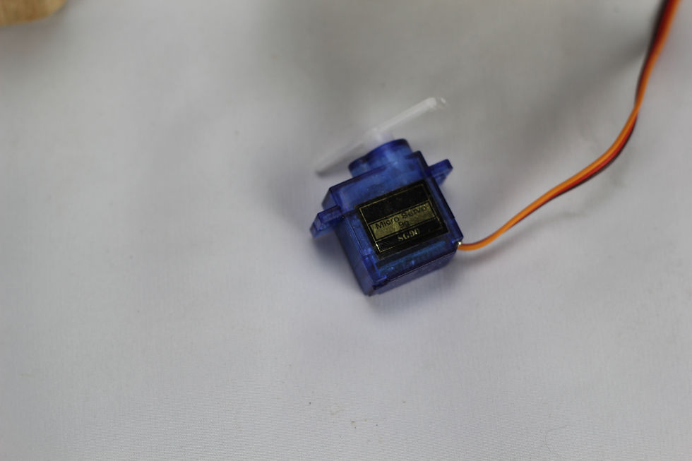 Thumbnail: Puppet head kit with Bluetooth Comand