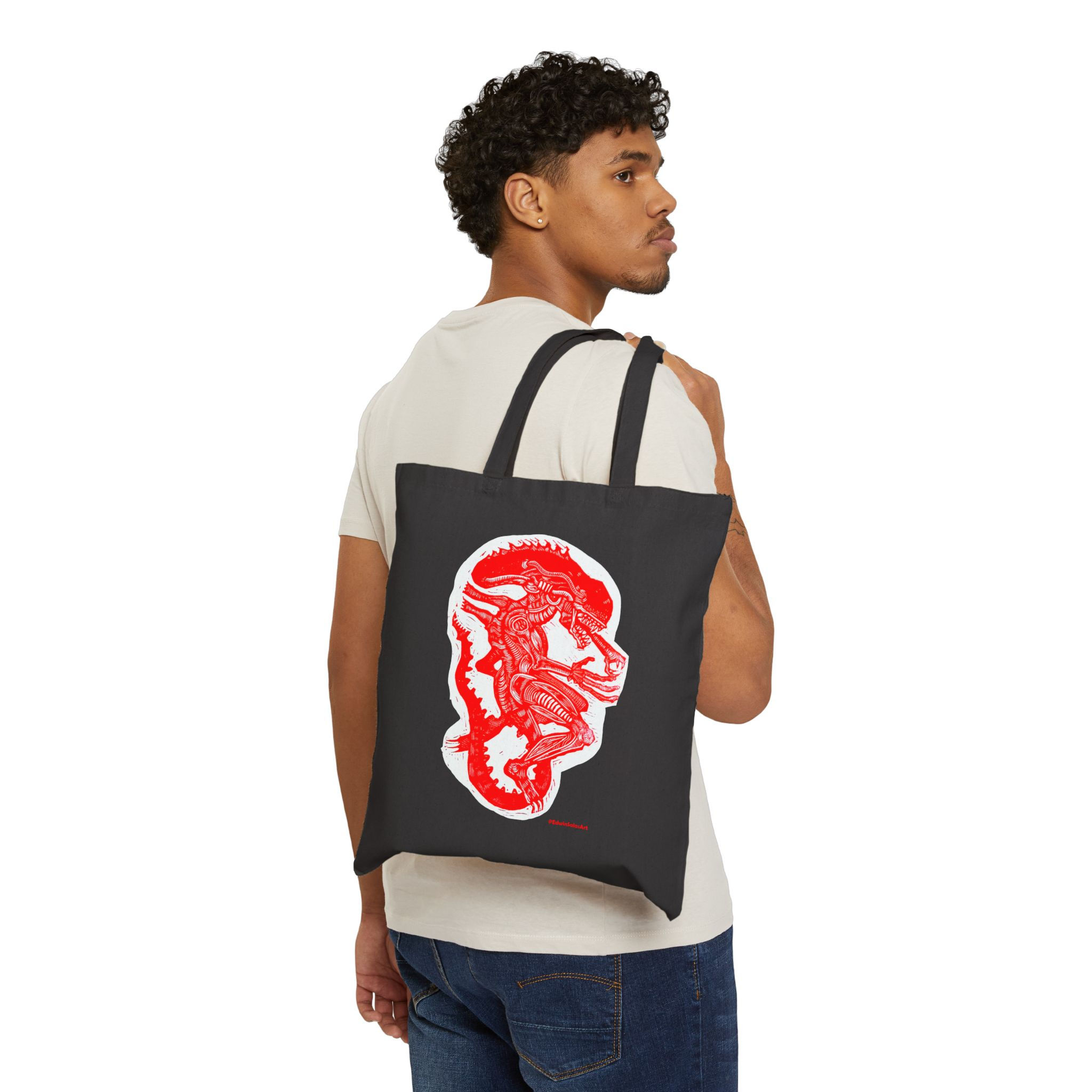 Xenomorph Red Tote bag