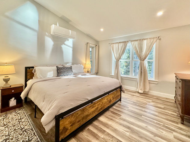 The primary bedroom at Southern Cross 