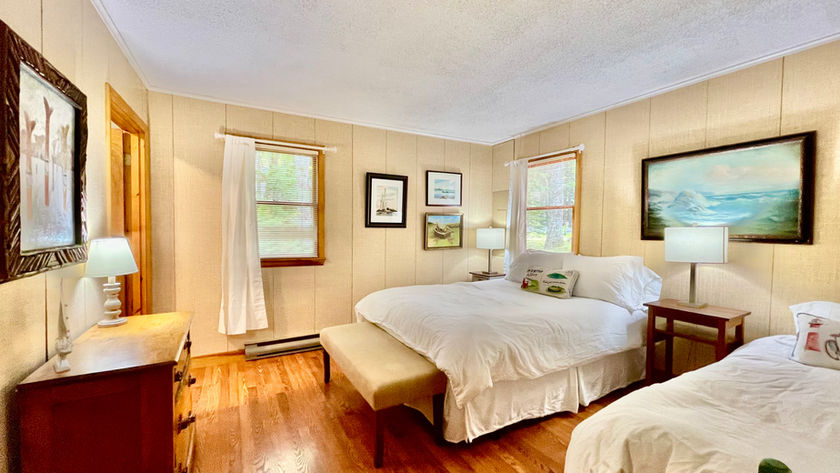 Appalachee Ocean View Queen Bedroom