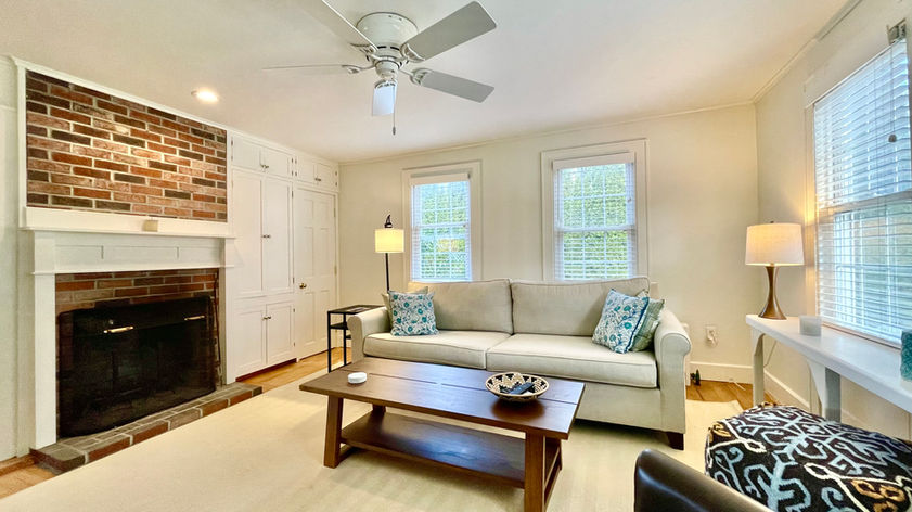 Tailwinds Living Area