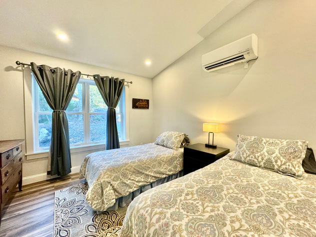 Southern Cross - Second Bedroom