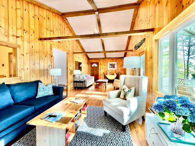 Appalachee Ocean View Living Room