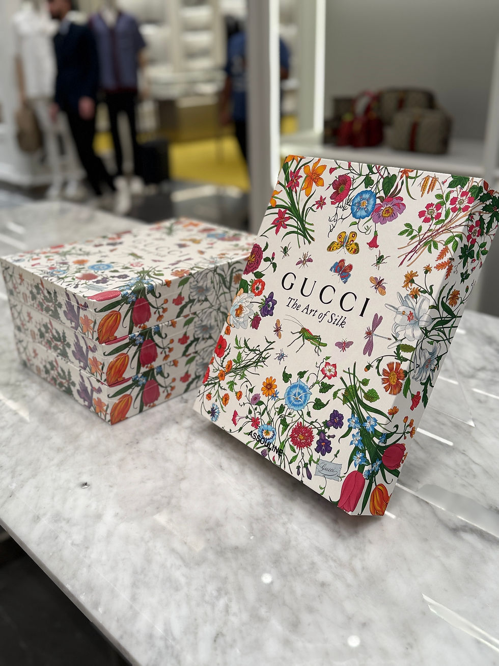 Gucci: The Art of Silk