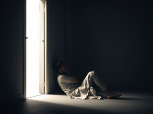 Cuando la Emoción Llama a Tu Puerta: El Poder de Aceptar lo que Sientes