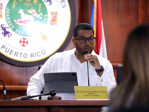 Comisión de Gobierno de la Cámara continúa el escrutinio del contrato de la Lotería Adicional