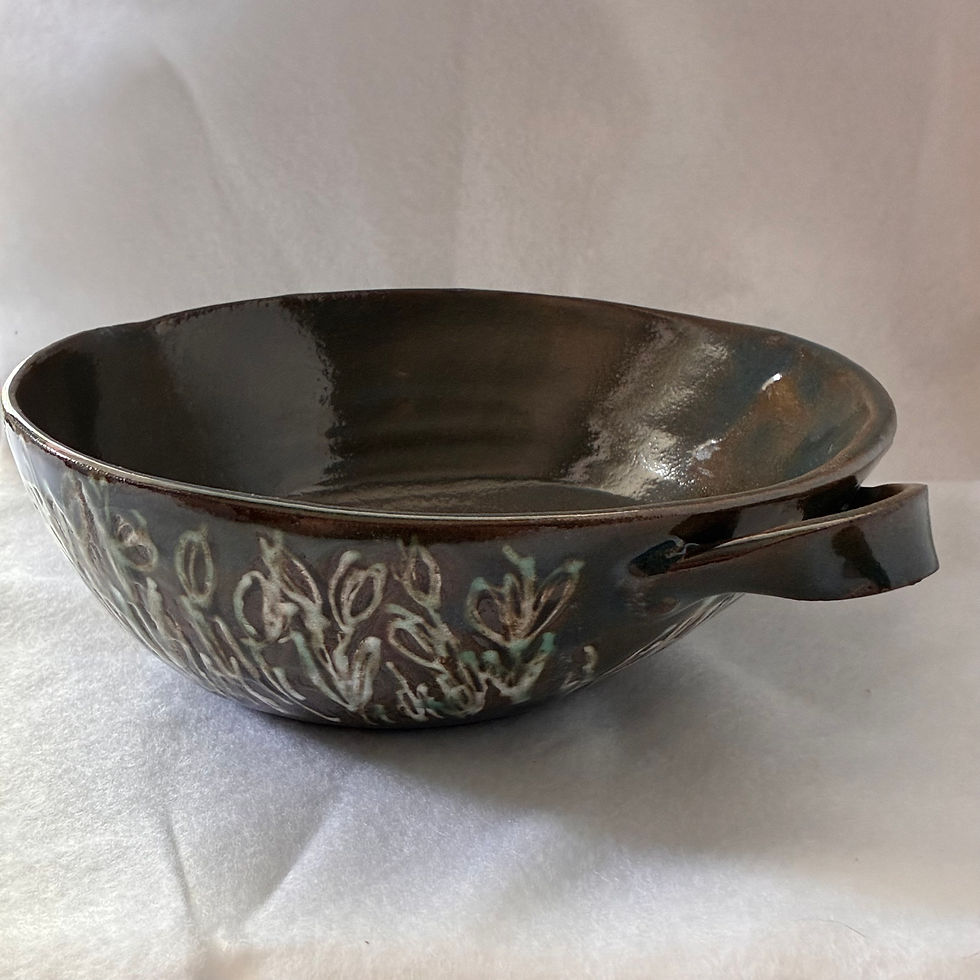 Thumbnail: Serving Bowl w/ spout