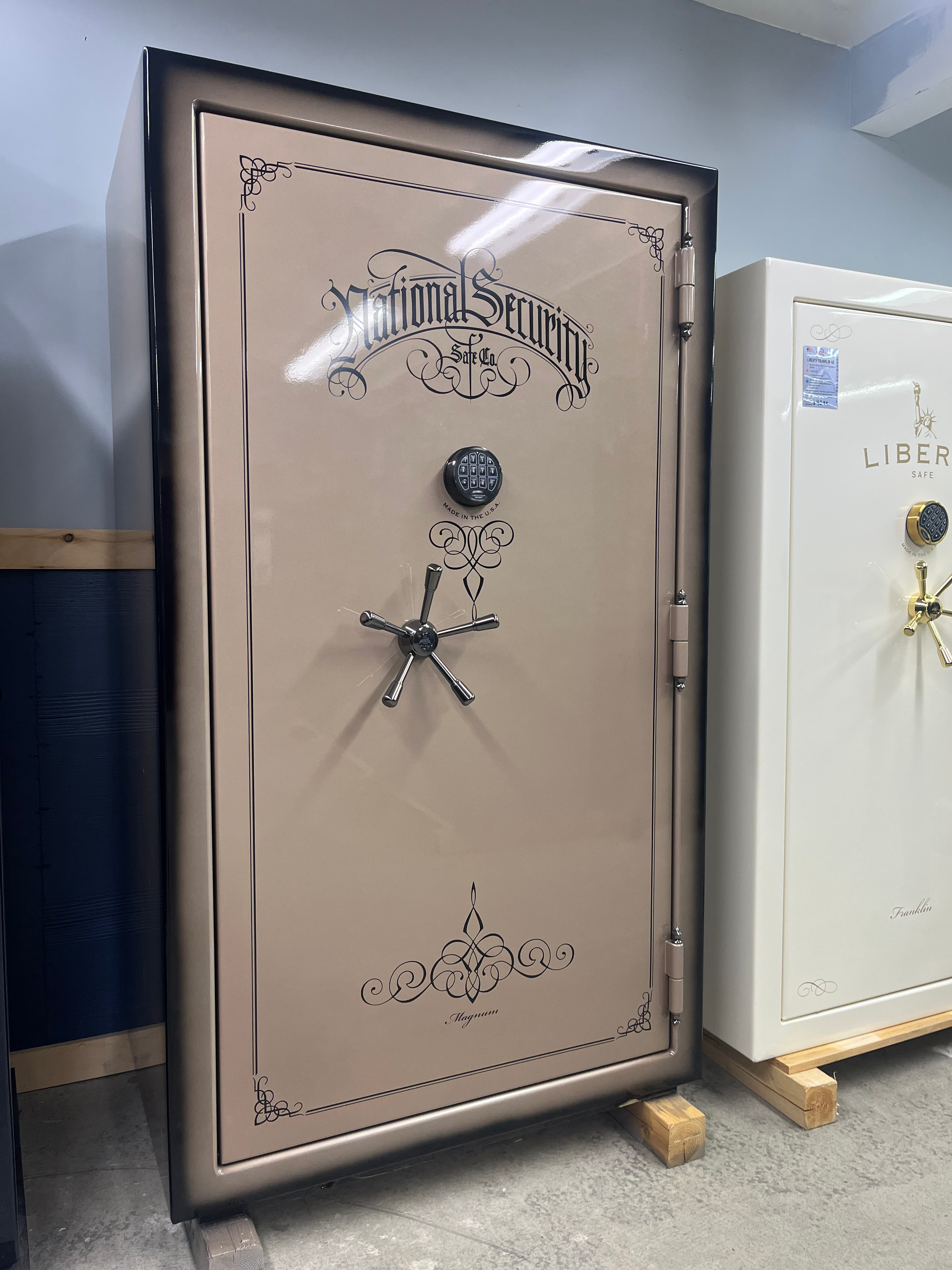 IN STOCK Liberty Safe National Magnum 50 - Champagne Feathered Gloss