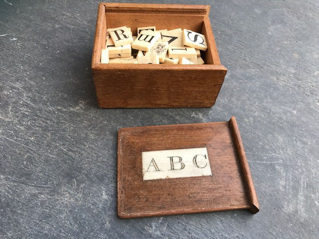 Thumbnail: Antique Victorian Spelling Set