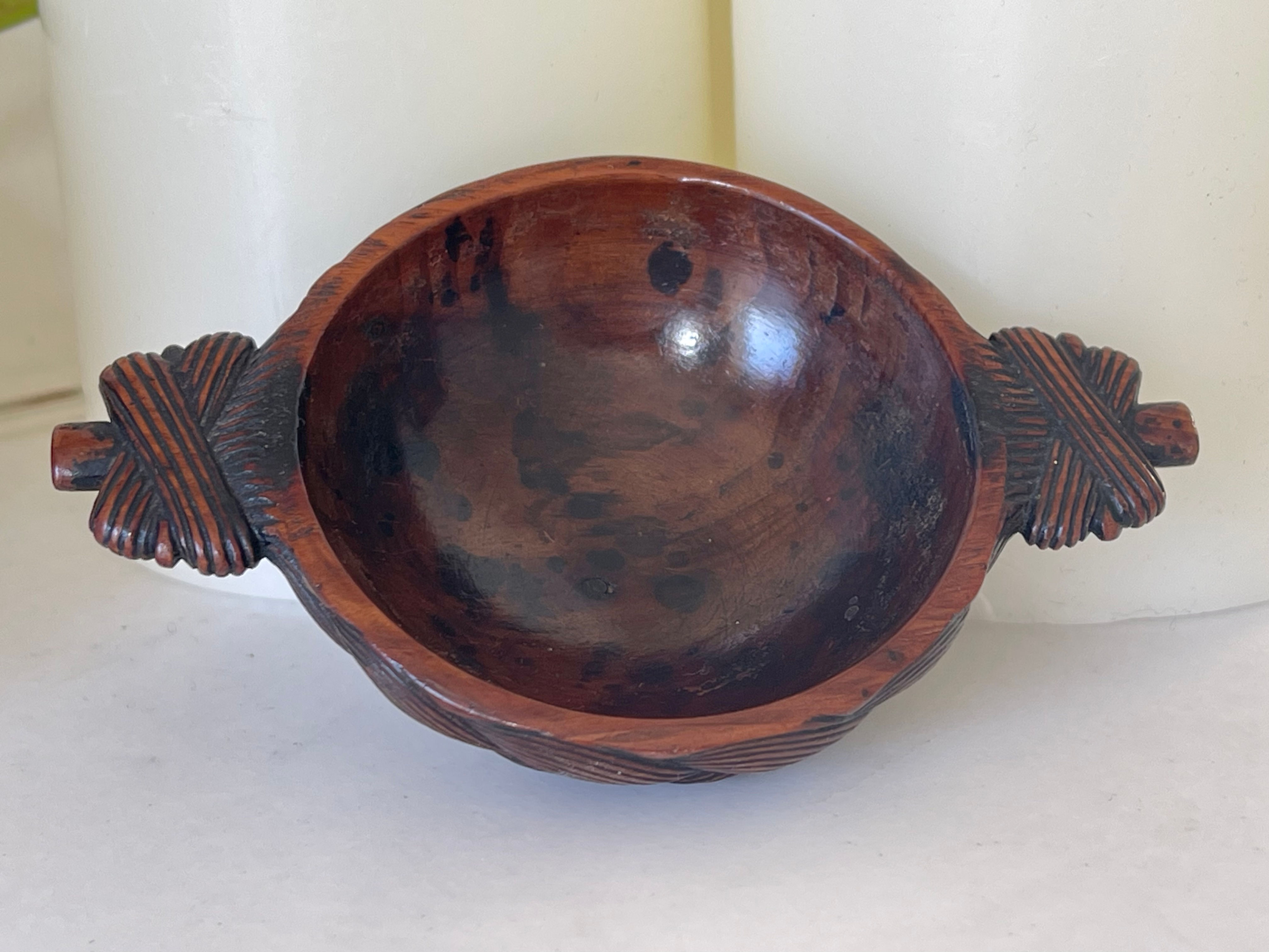 an antique treen Quaich for sale opus antiques