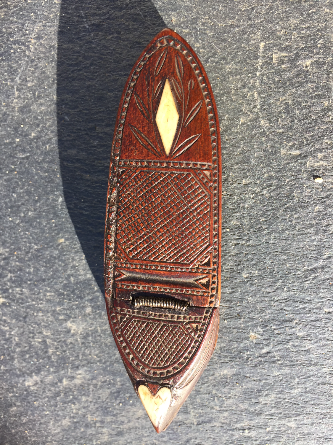 Antique Prisoner of War Snuff Shoe