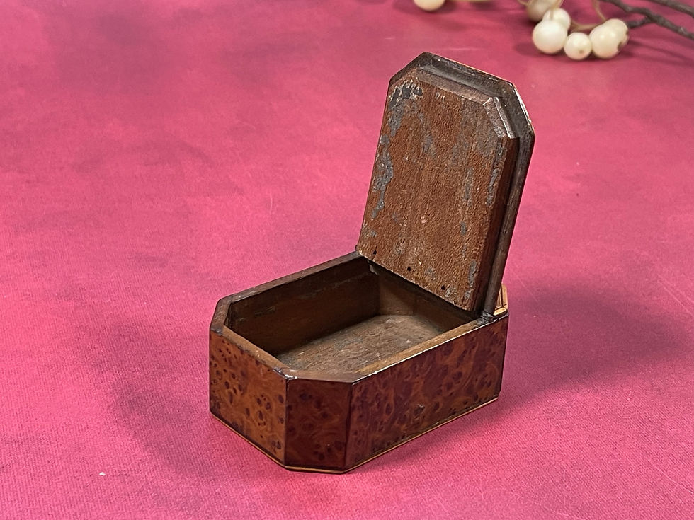 Thumbnail: antique yew wood snuff box for sale opus antiques uk