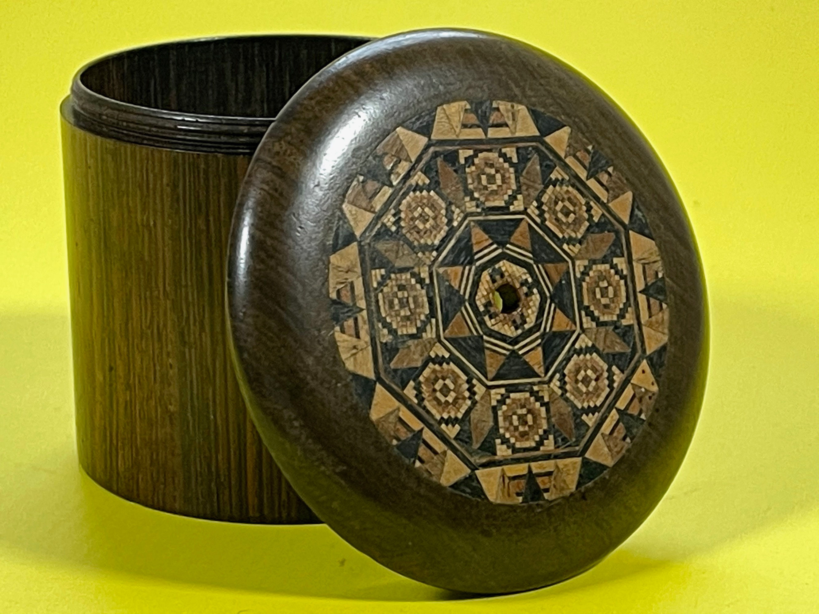 Antique String Box - Tunbridge Ware