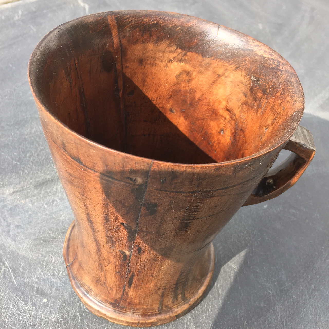 Amtique 17th Century Lamhog