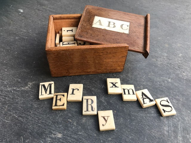 Thumbnail: Antique Victorian Spelling Set
