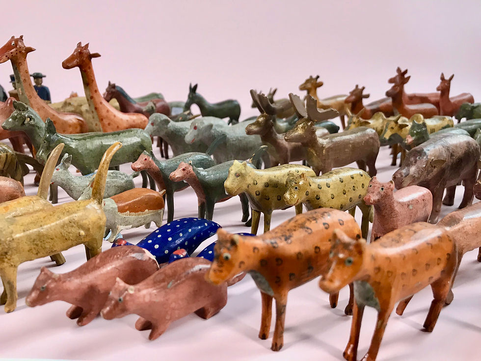 Thumbnail: Antique Noahs Ark - over 150 animals and birds