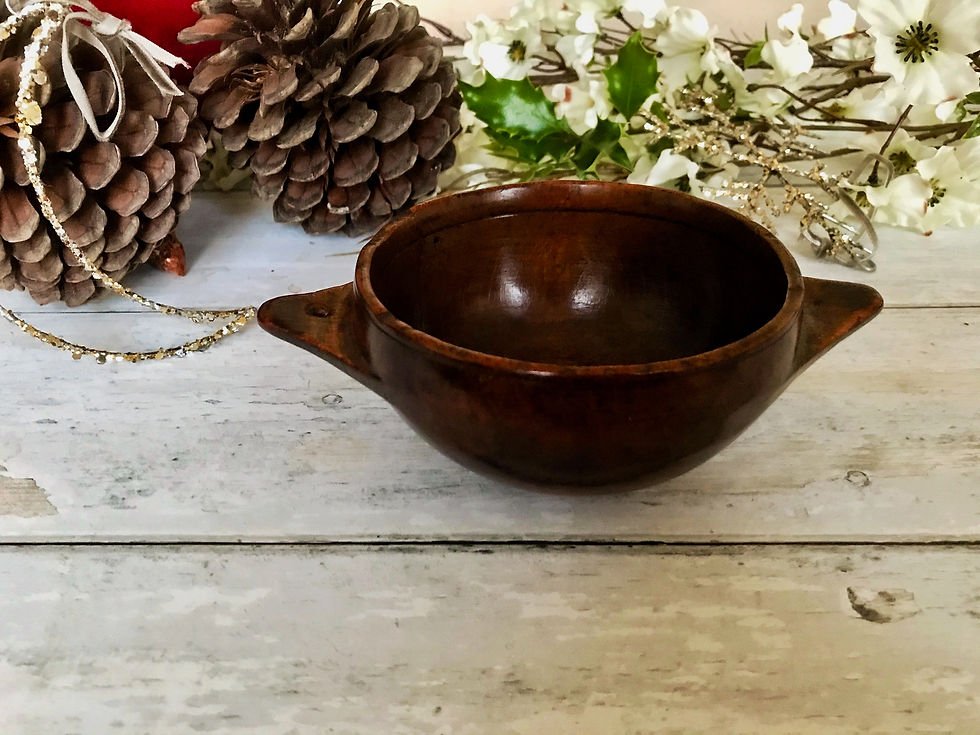 Antique Treen Scottish Quaich