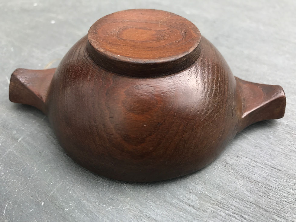 Thumbnail: Antique Scottish Quaich