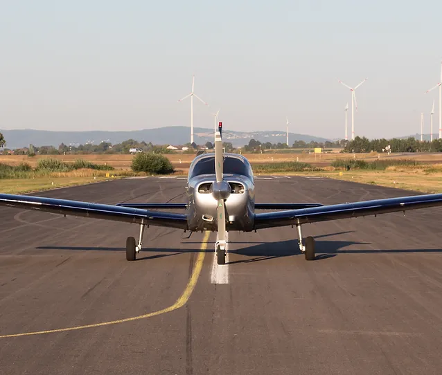 PA 28-161 at Worms Airfield