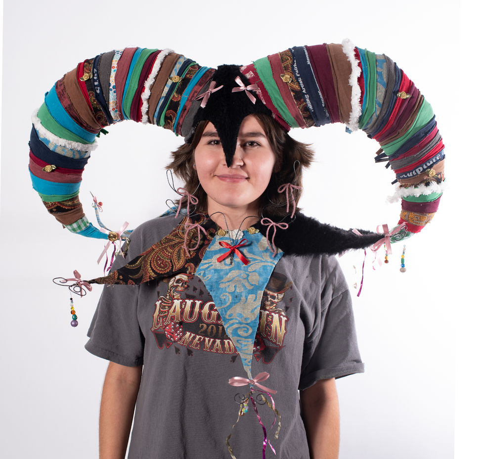 Wearable Texture (Armature + Found Materials):