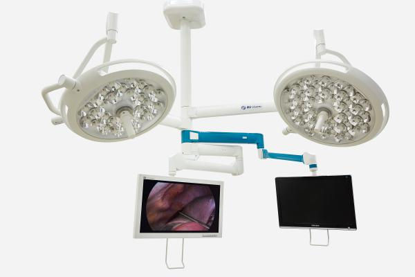 Лампа центральная оперрационная