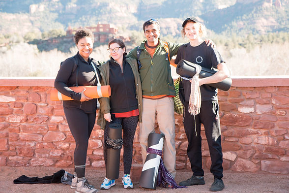 IMG_0402 Group-Hiking-Smiles.jpg