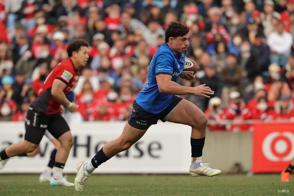 Returning Dylan Riley starts alongside De Allende for the first time this season