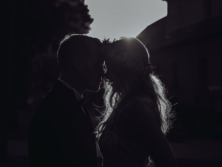 Unplugged Ceremony: Warum eine handfreie Trauung euren Moment besser macht