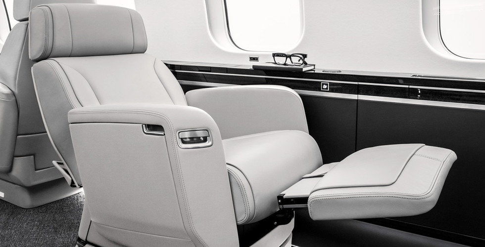 Bombardier Global 8000