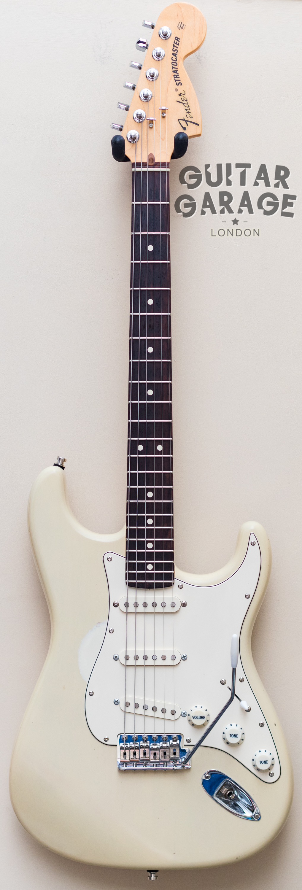 fender highway one stratocaster nitro fender highway one stratocaster nitro