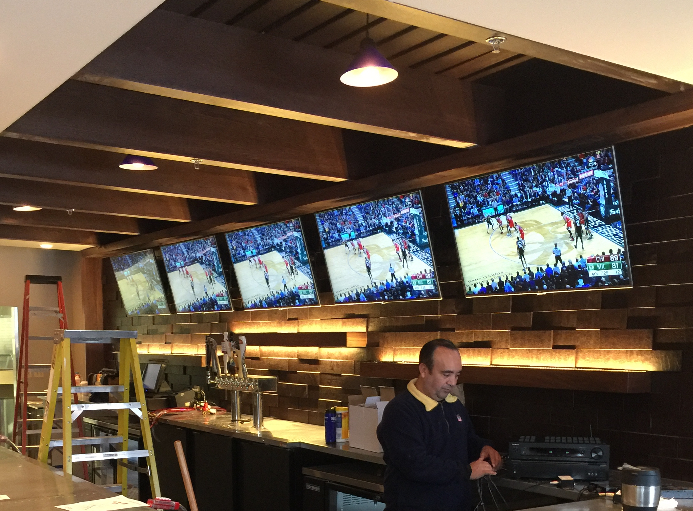 Sports Bar