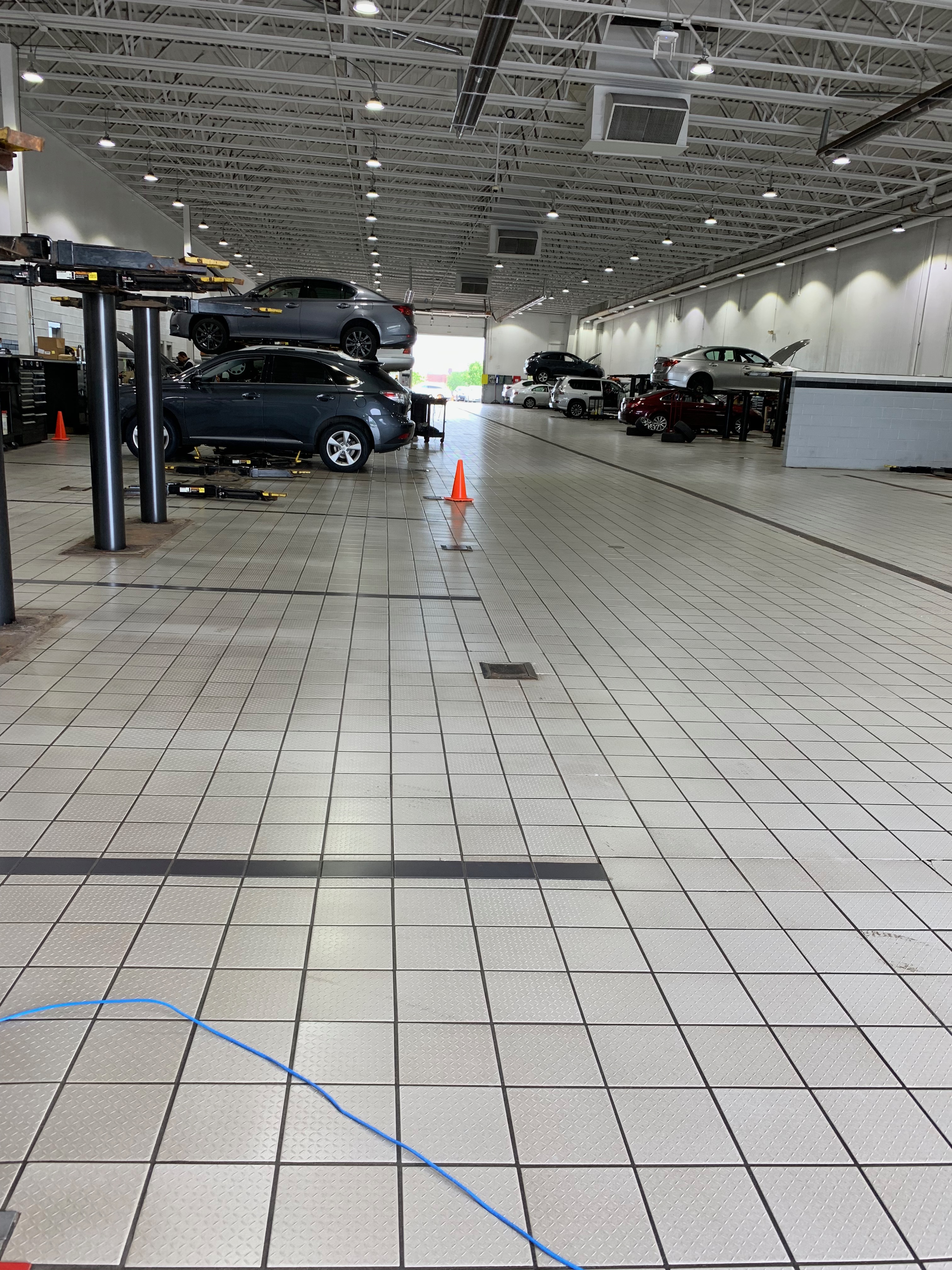 Lexus of Naperville