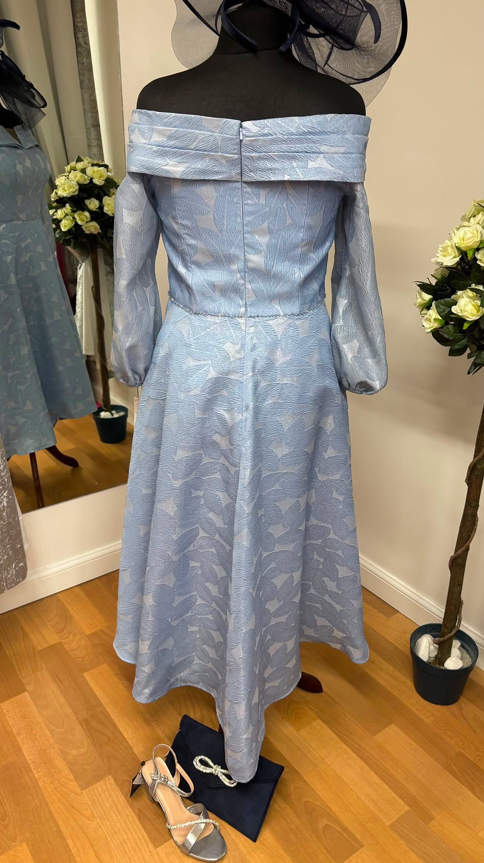 Thumbnail: Glitzy light blue dress