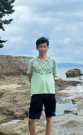 LINE_ALBUM_07自己紹介_250815_6_edited.jpg