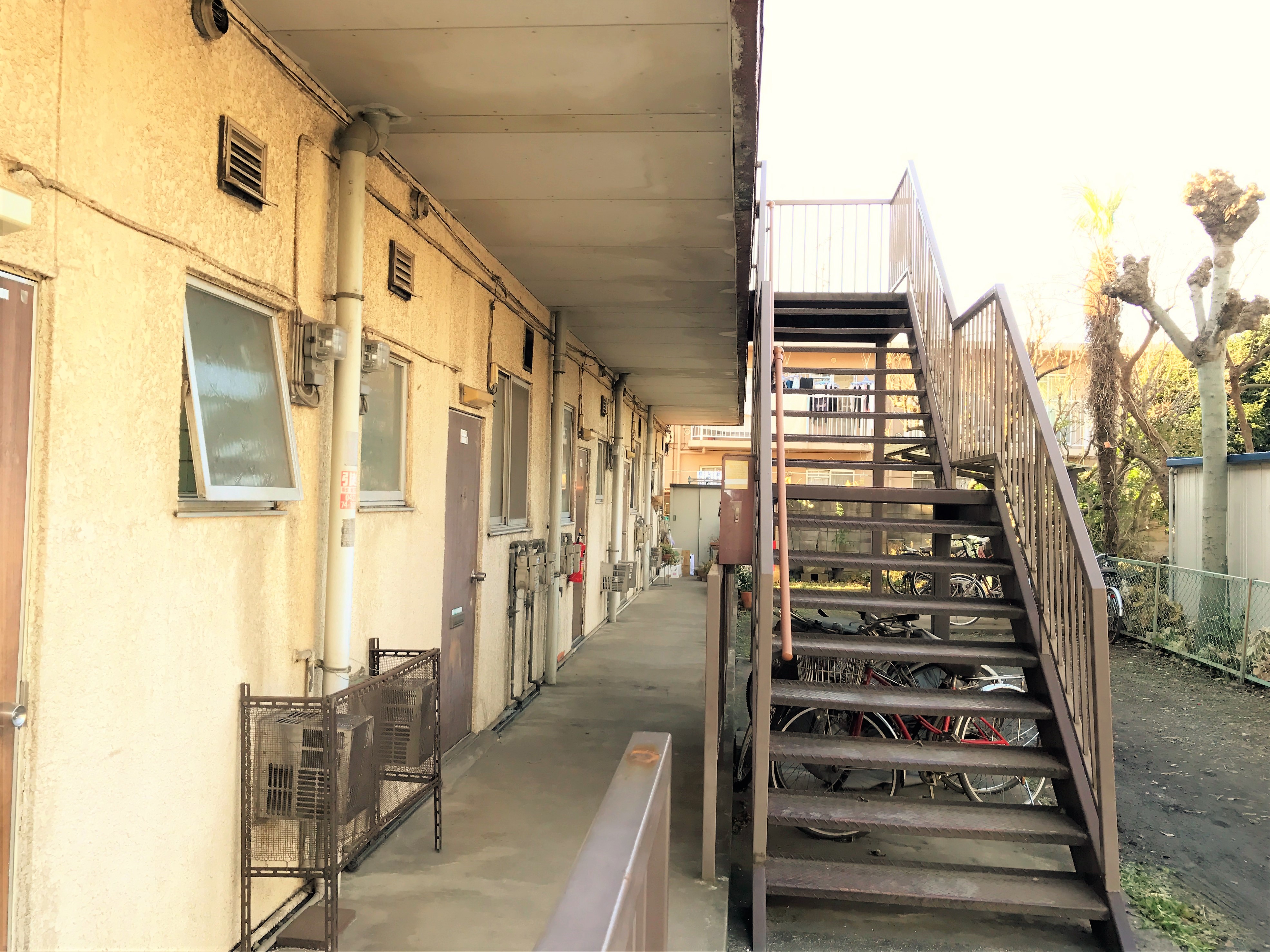 アパート共用部分 階段