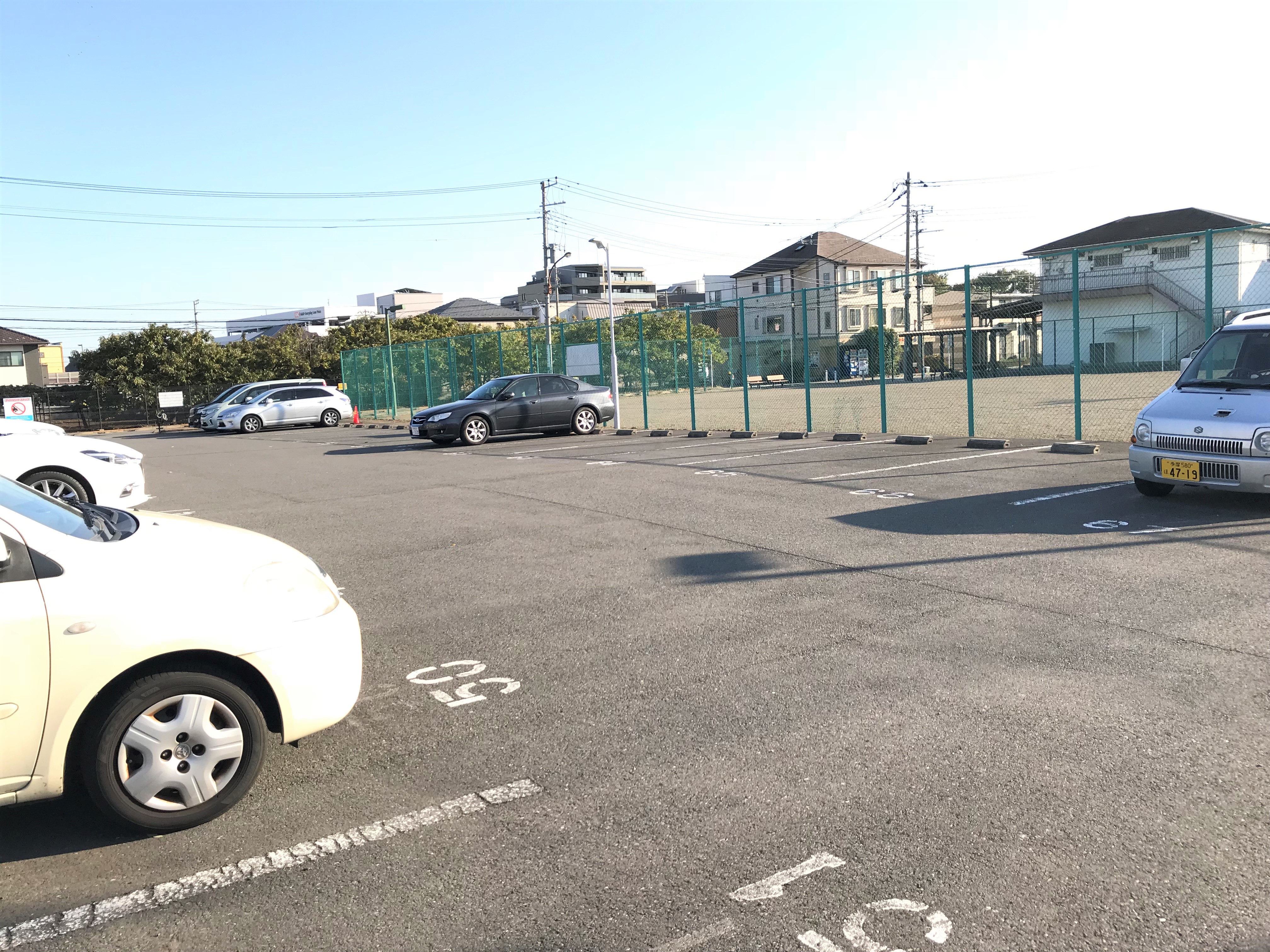 大型駐車場