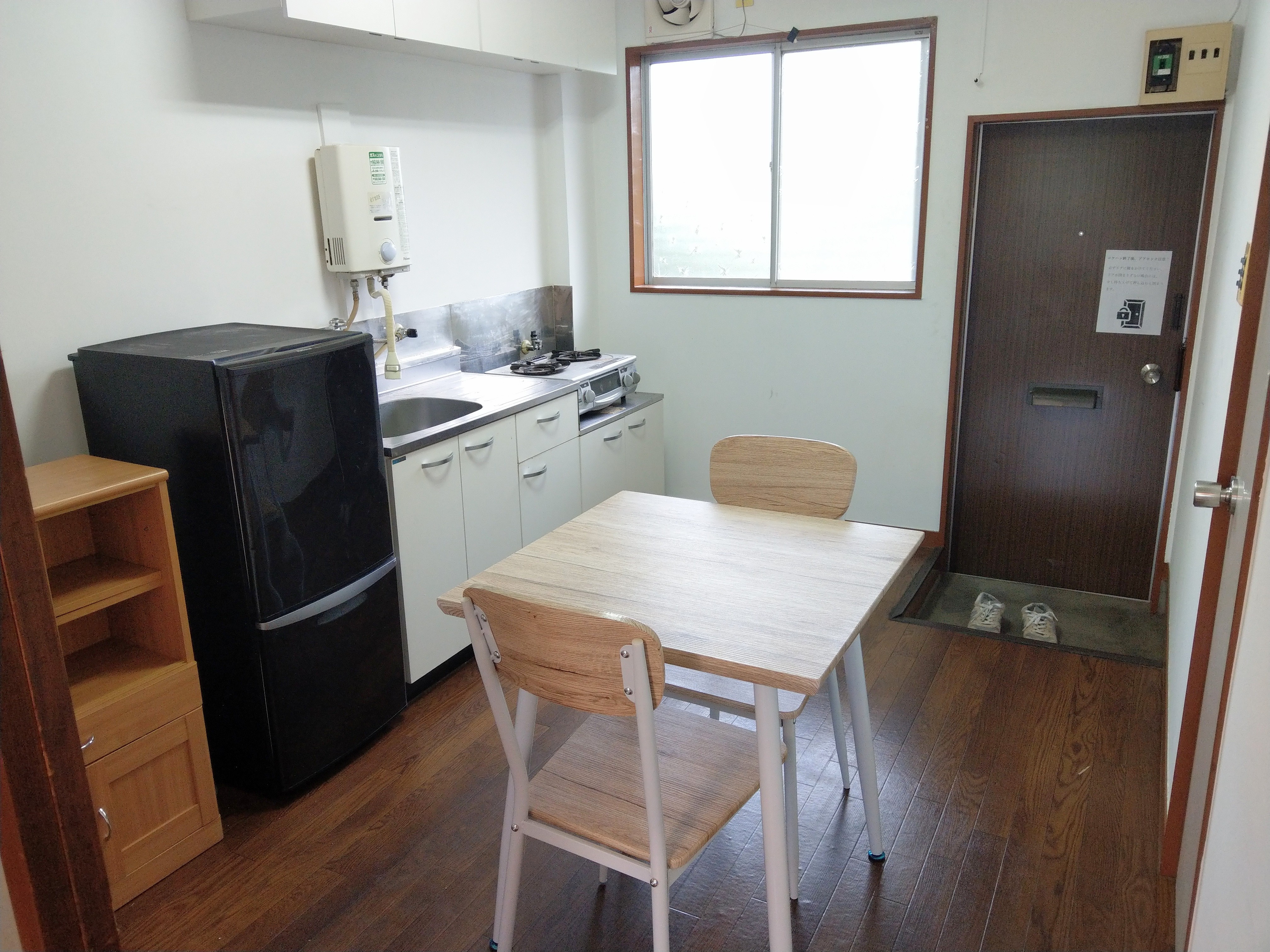 アパート204号室(男性部屋)台所