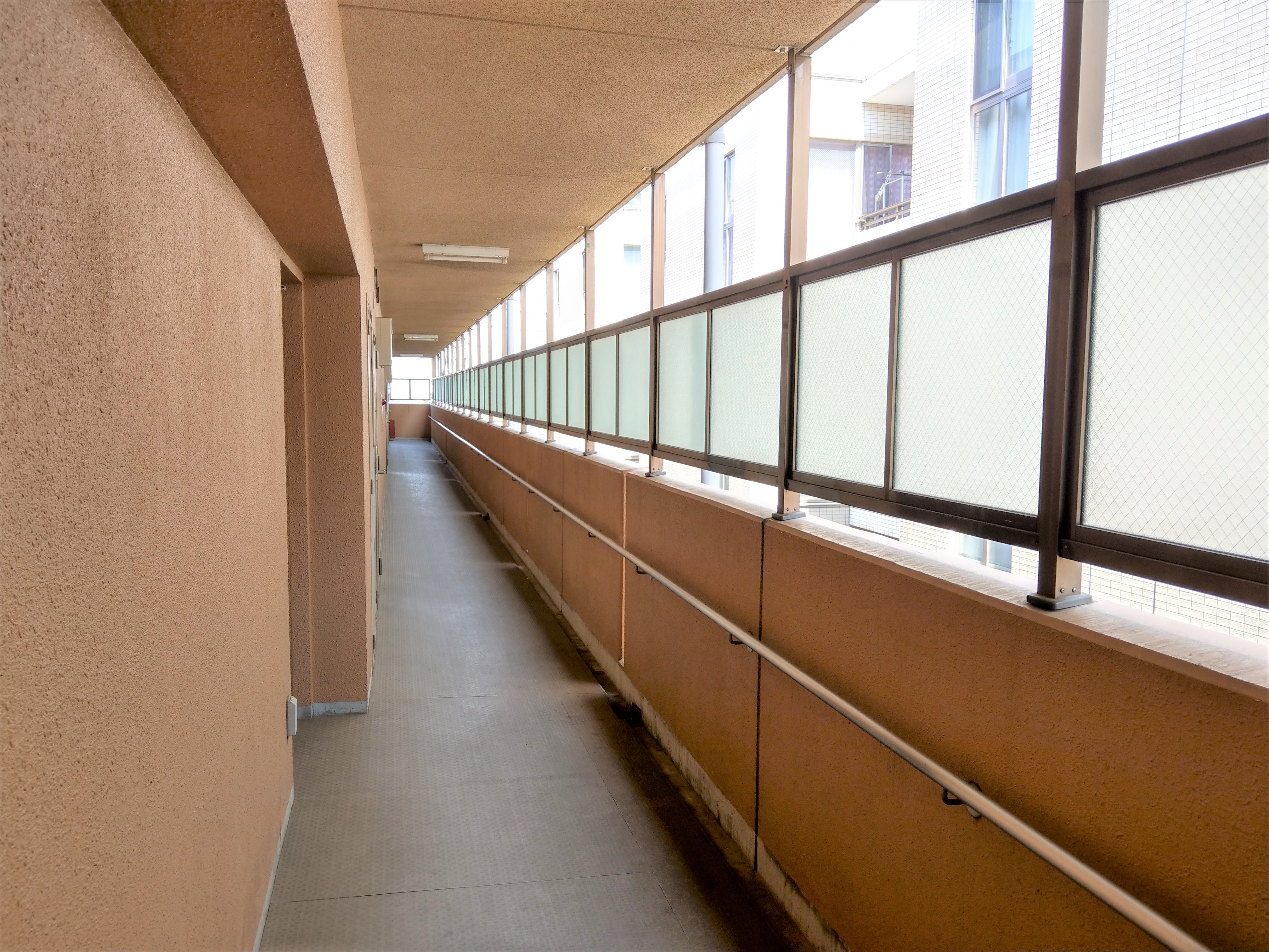 マンション共用部分 廊下