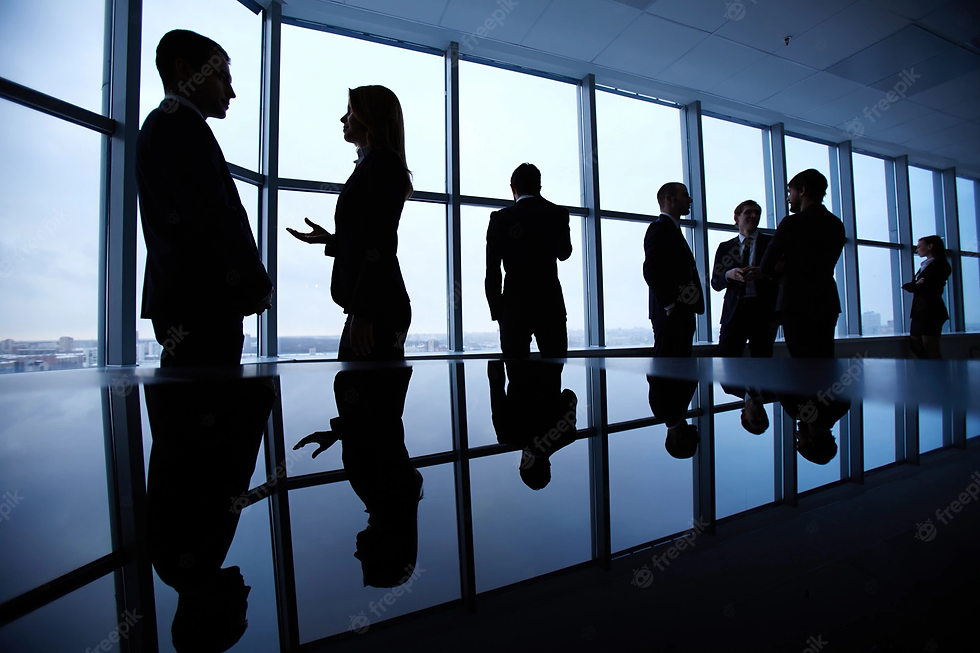 silhuetas-dos-empresarios_1098-3852.webp