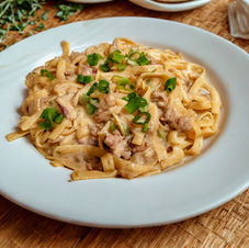 From Russia with love, and an added American spin. Thinly sliced ribeye beef with sauteed mushrooms, red onions, and bell peppers tossed in our stroganoff sauce (has dairy) and noodles. Big and hearty!