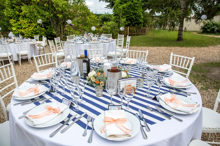 wedding photo in South West France table 