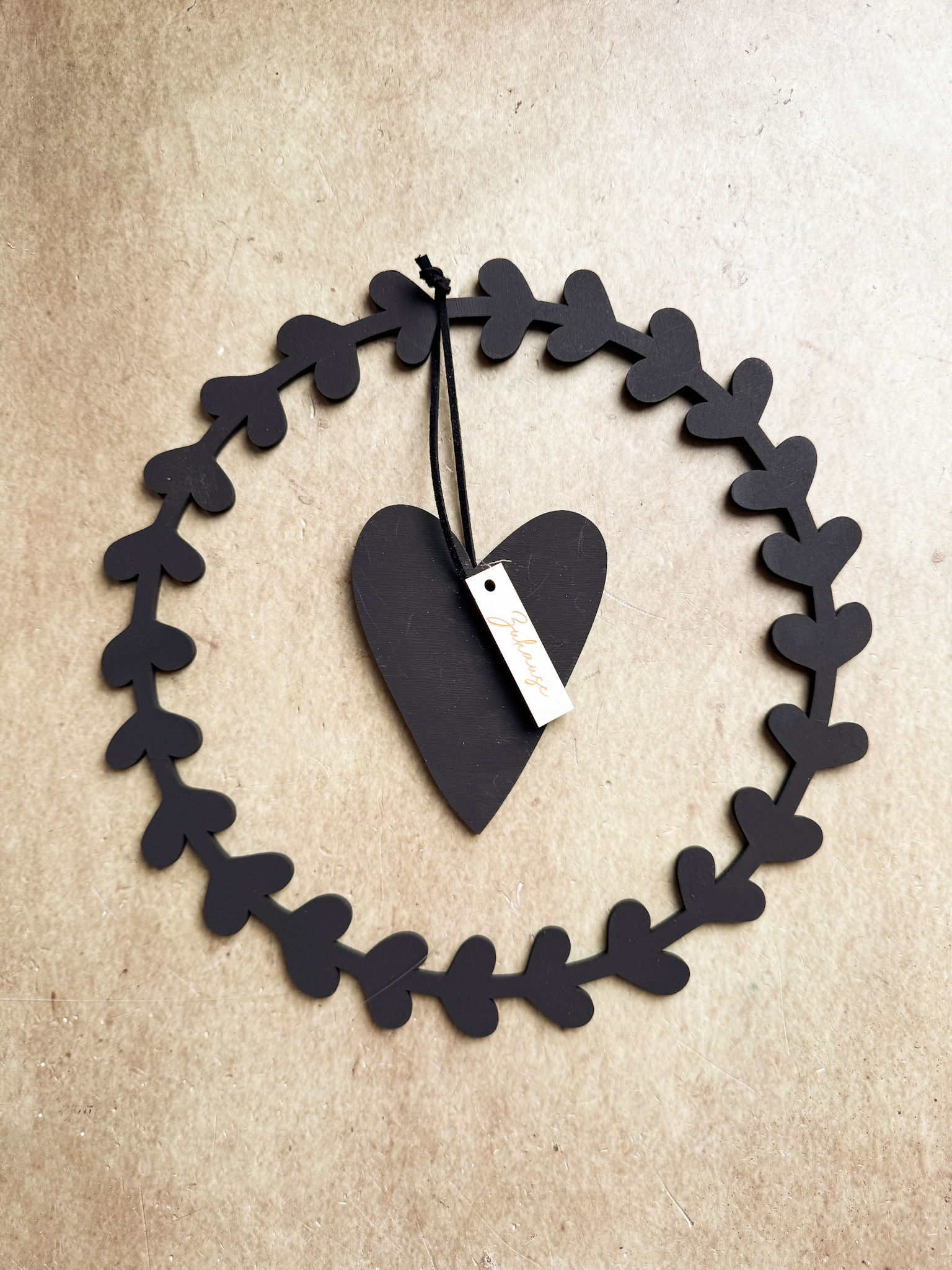 Holzring Herzl | Holzkranz Fensterdeko schwarz holz