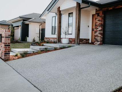 Concrete, Concreting, Driveway, Path, Landscape, Landscaping, earthworks, excavation, Torquay, Geelong, Jan Juc, Mt Duneed, Armstrong Creek, Barwon Heads