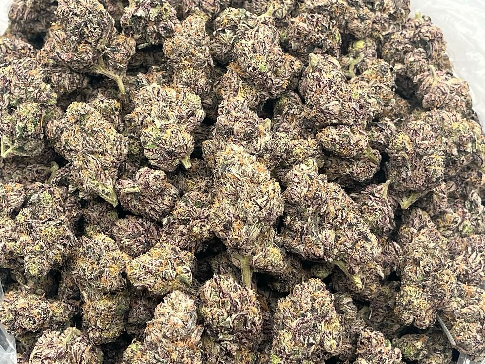 Thumbnail: Legends Old Money Flower Strain