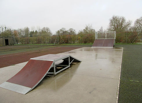 SKATE BOARD.jpg