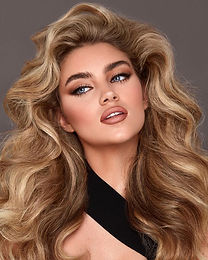 A Look Into The Archives Of The ‘90s: The Supermodel Glam