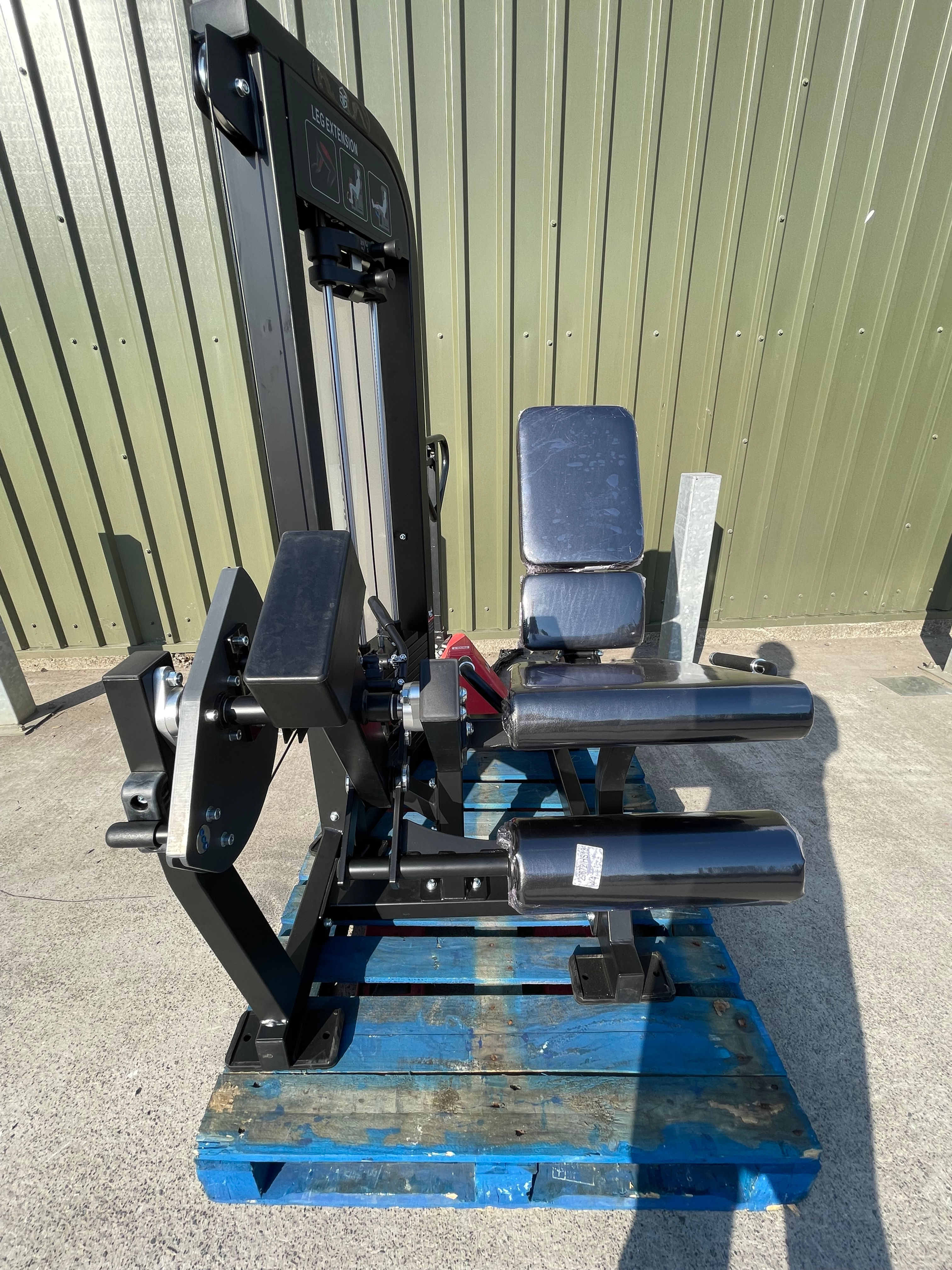 RetroPro Leg extension