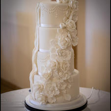 floral white close up