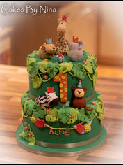 Gorgeous cute first birthday jungle fun inspired cake