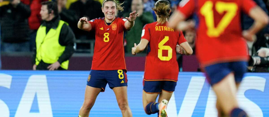 Spain snatches their first World Cup, defeating England 1-0